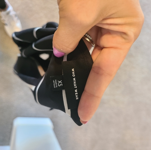 Blouse - Picture 3 of 5